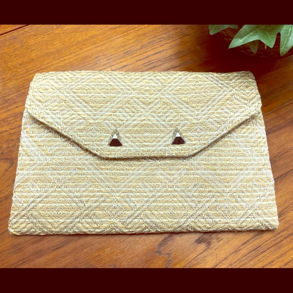 NWOT Stella & Dot Rattan & Silver Woven Clutch Bag